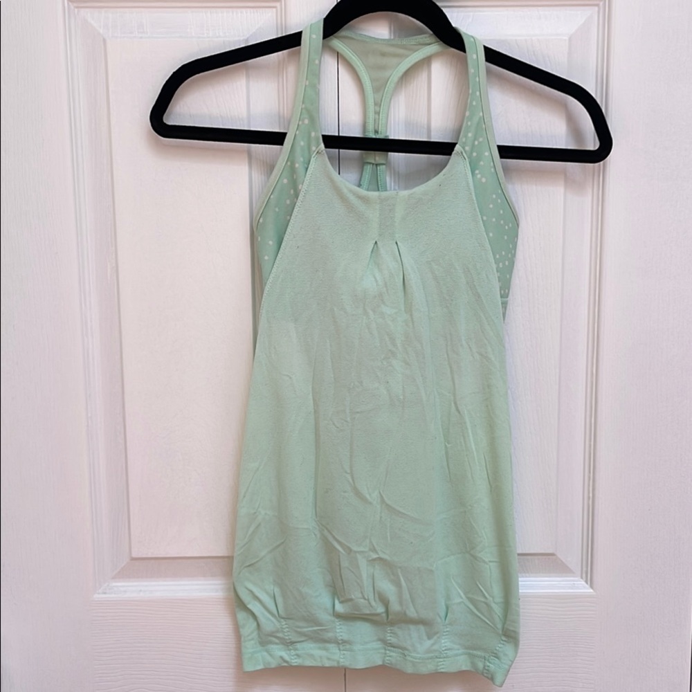 Lululemon Athletica No Limits Green Racerback Tank Top with Built in sports bra